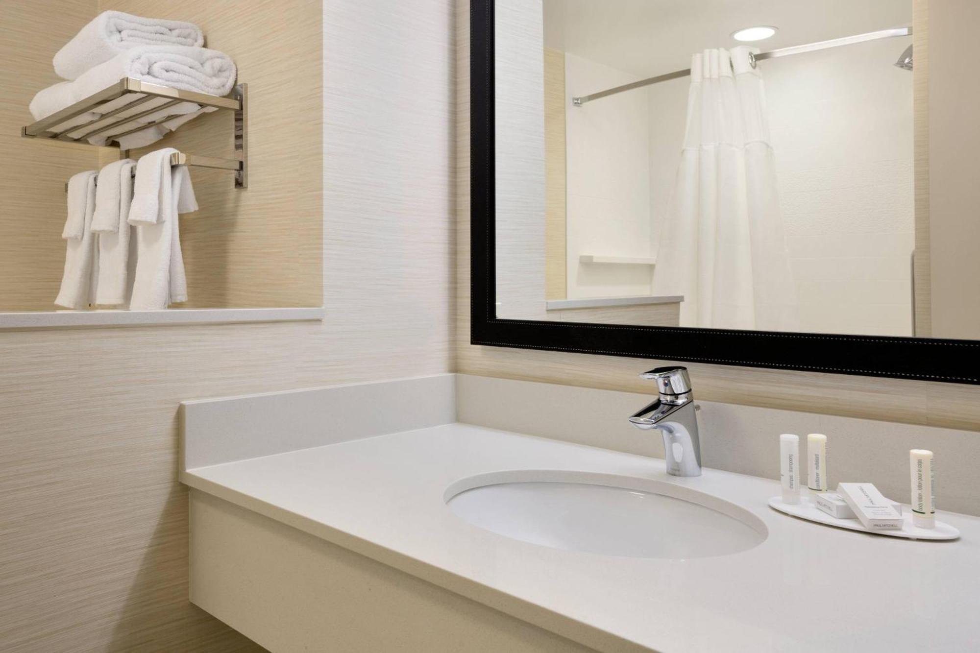 Fairfield Inn & Suites By Marriott Lancaster East At The Outlets Smoketown  Zewnętrze zdjęcie